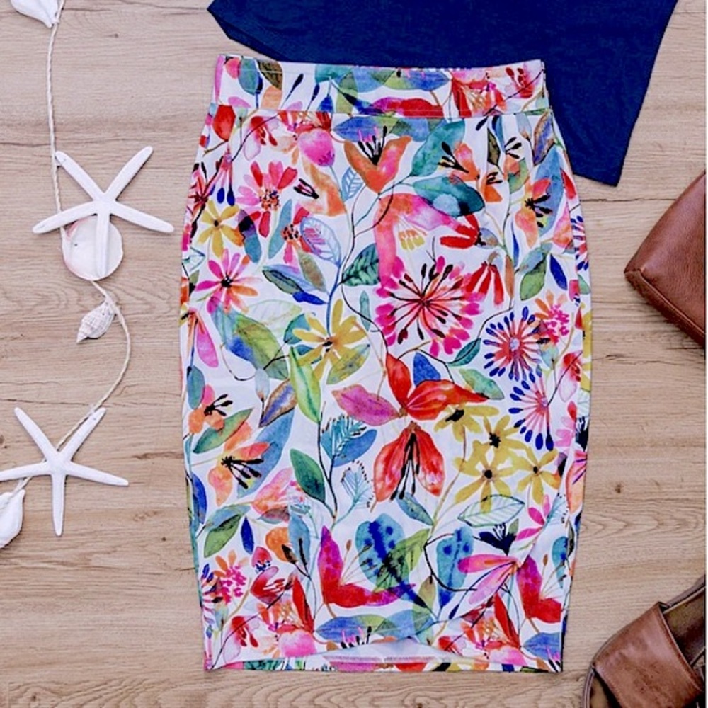 RipSkirt Hawaii Wildflower Watercolor Wrap Skirt
